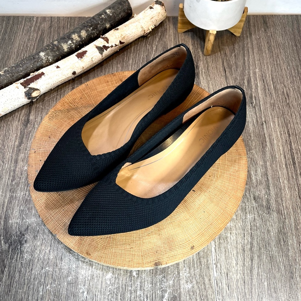 Vionic Dahlia Pointed Knit Ballet Flats in Black Size 9.5